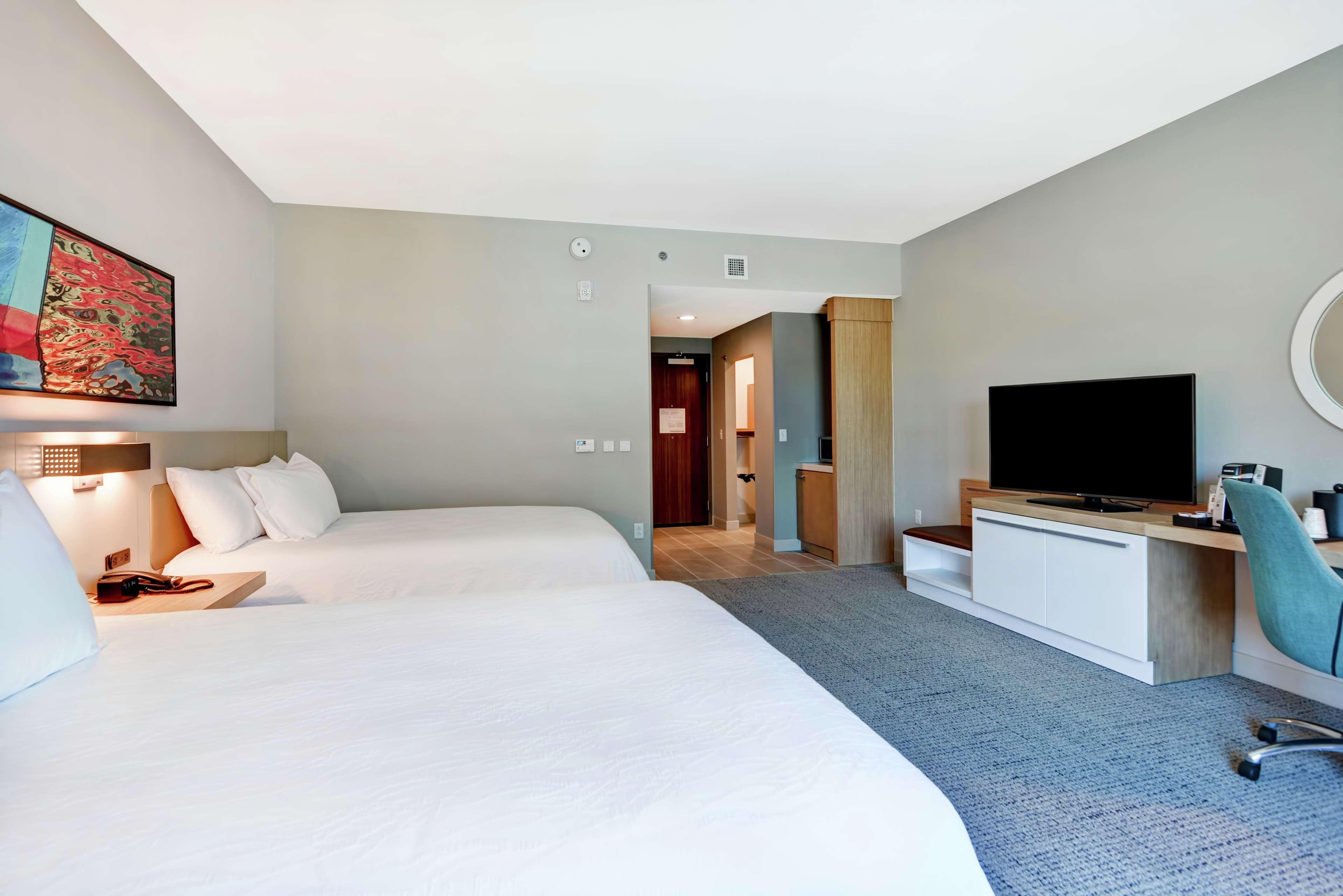 Hilton Garden Inn Biloxi Bagian luar foto
