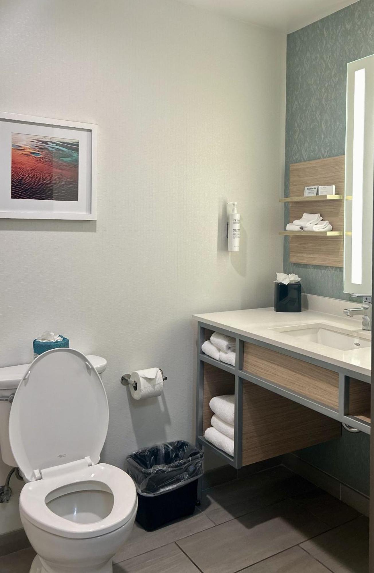Hilton Garden Inn Biloxi Bagian luar foto